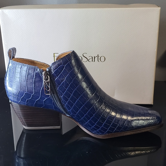 *NEW* Franco Sarto Dingo Bootie - Picture 5 of 16